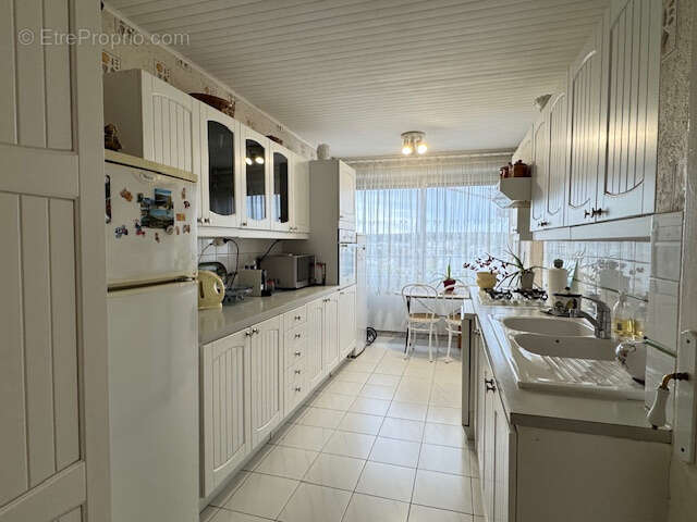 Appartement à SAINT-MAUR-DES-FOSSES