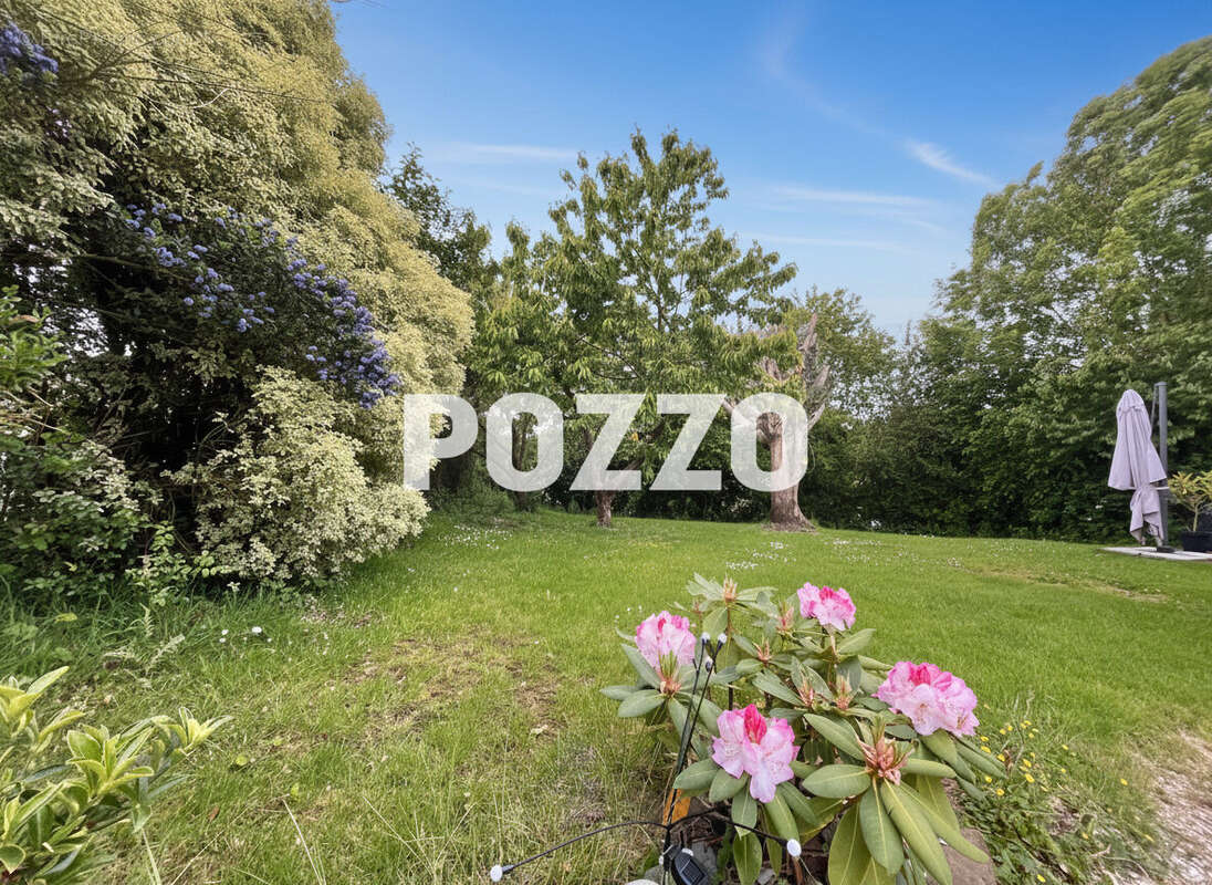 Maison Saint Planchers 6 pièce(s) 110 m2 sur 845m² - photo 18