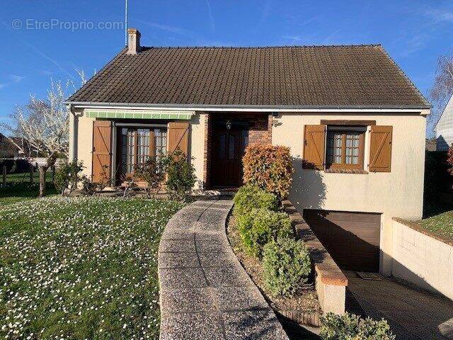 Maison à PUISEAUX