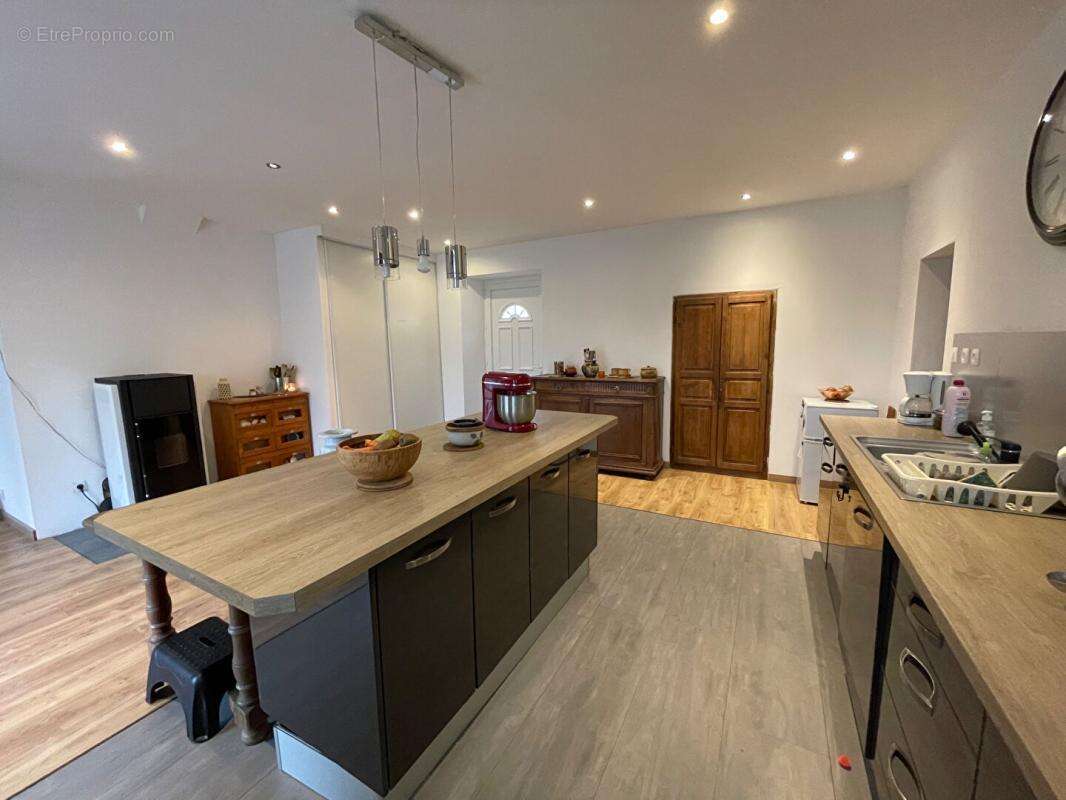 Maison Saint Viaud (44320) - 5 chambres - 168 m2 - photo 6