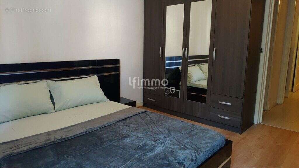 Appartement à SAINT-MICHEL-SUR-ORGE