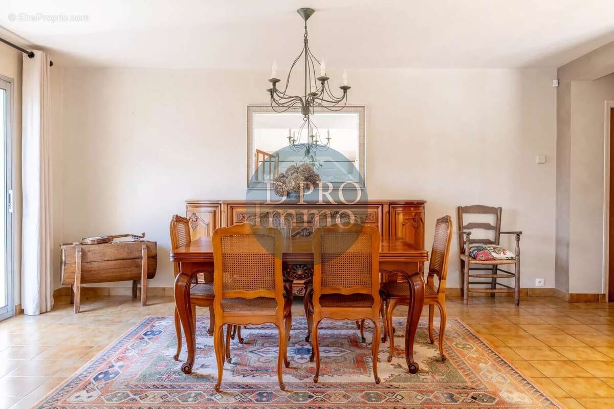 Maison à BASSE-GOULAINE