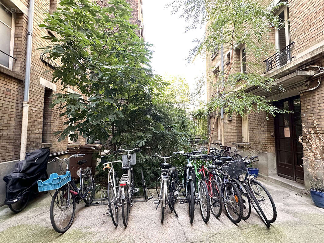 Appartement à PARIS-18E