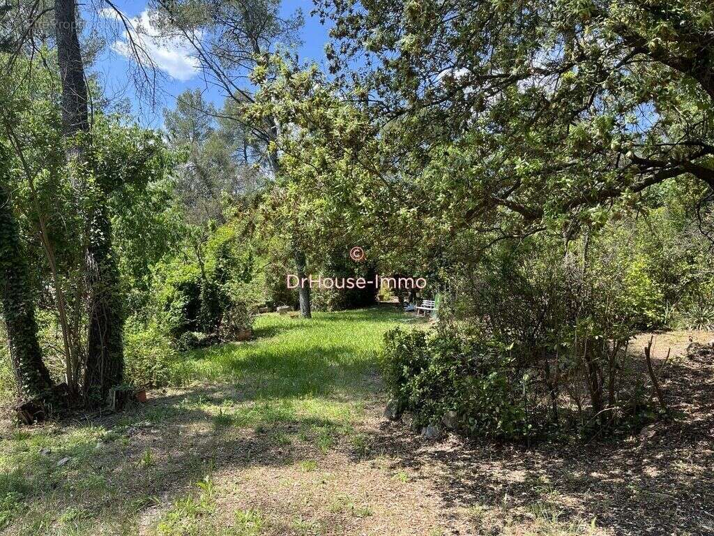 Terrain à MONTFERRIER-SUR-LEZ