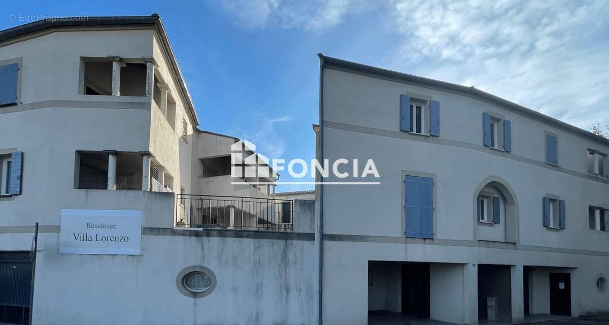 Appartement à SAINT-LAURENT-D'AIGOUZE