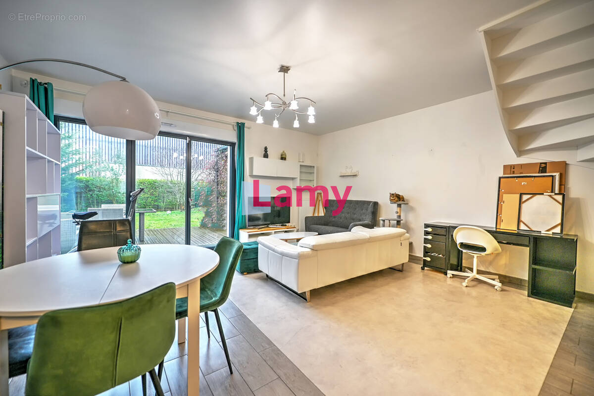 Appartement à SAINT-NOM-LA-BRETECHE