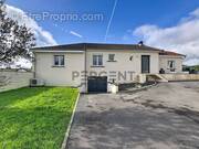 Maison à VIVIER-AU-COURT