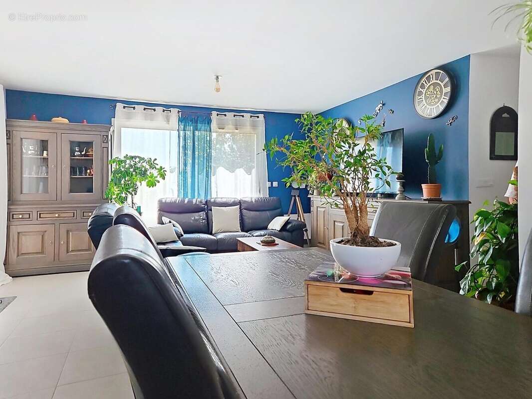 Maison 130 m² à Villepinte  - photo 8