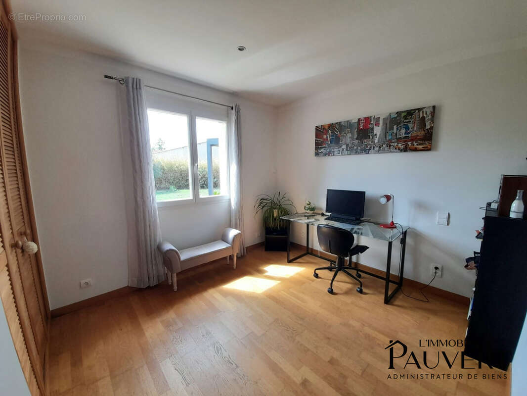 À vendre   Maison familiale de 168 m2 au Carlaret (Ariège), à 10 min de Pamiers   340 000 € HAI - photo 17