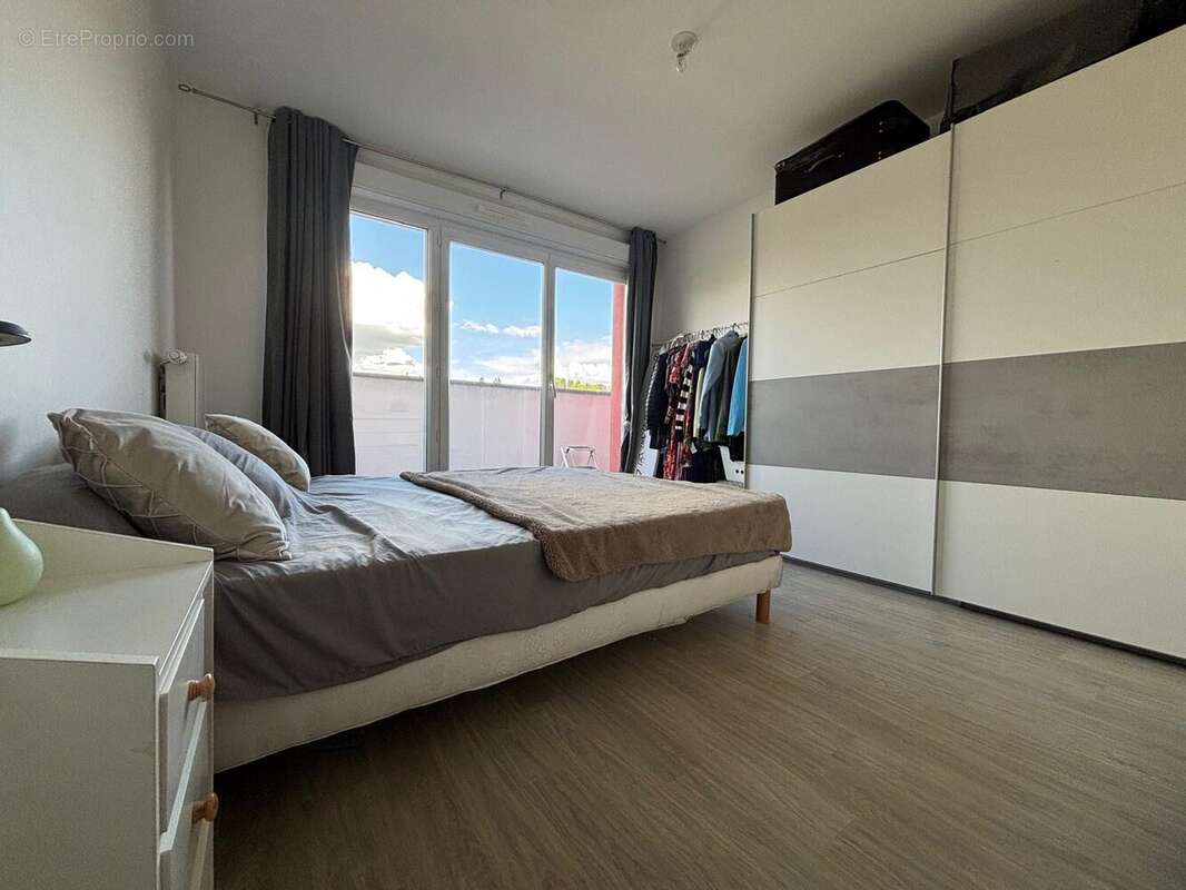 Appartement à CORBEIL-ESSONNES