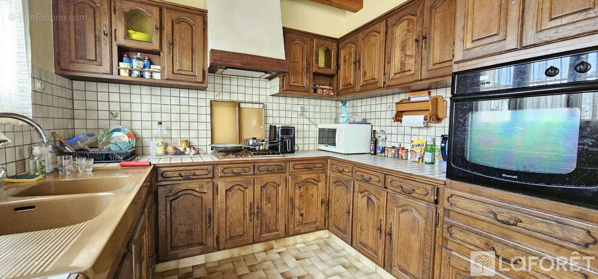 Maison à SAINTES (17) - photo 5
