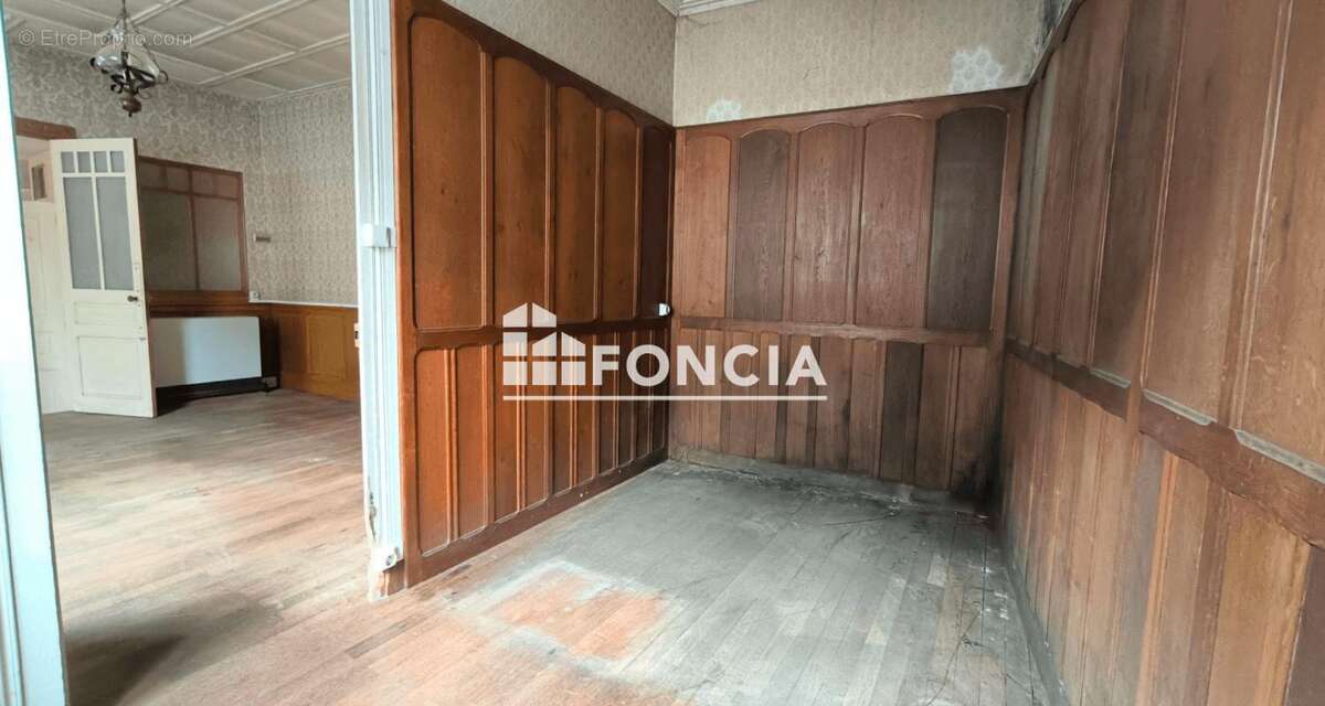 Maison à CHATEAU-RENAULT