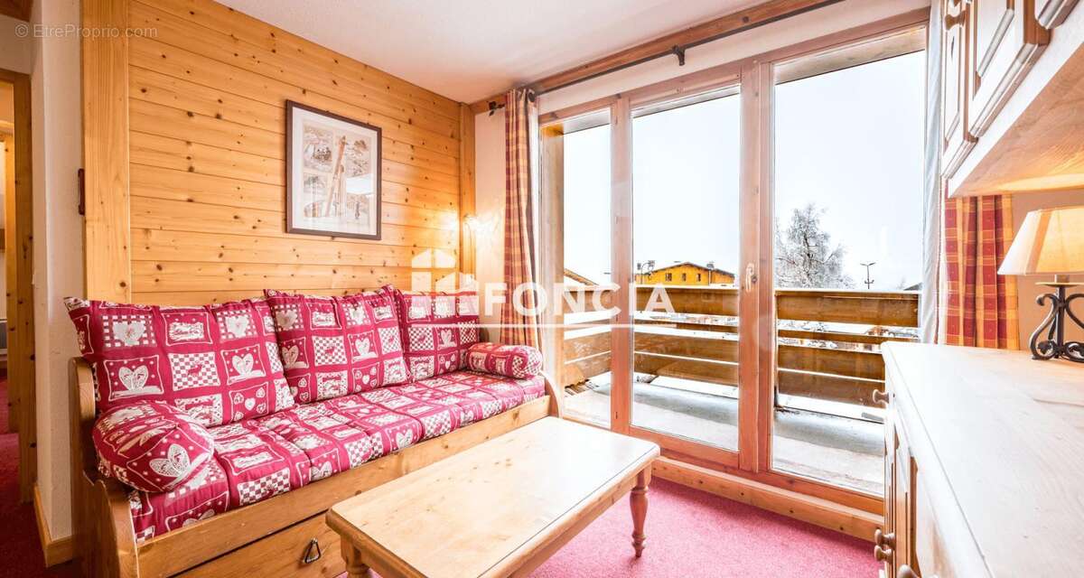 Appartement à NOTRE-DAME-DE-BELLECOMBE