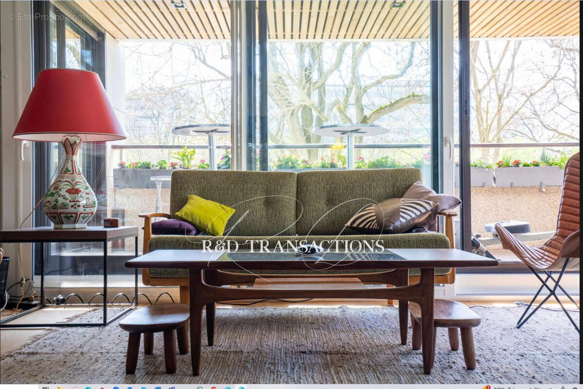 Appartement à NEUILLY-SUR-SEINE