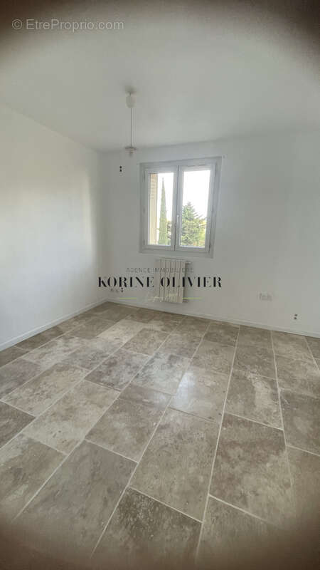 Appartement à MARSEILLE-9E