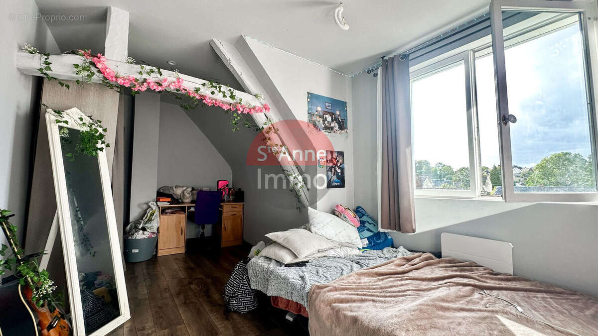 Photo 8 - Maison à SAINT-SAUFLIEU