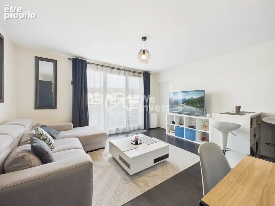 Appartement à MENNECY