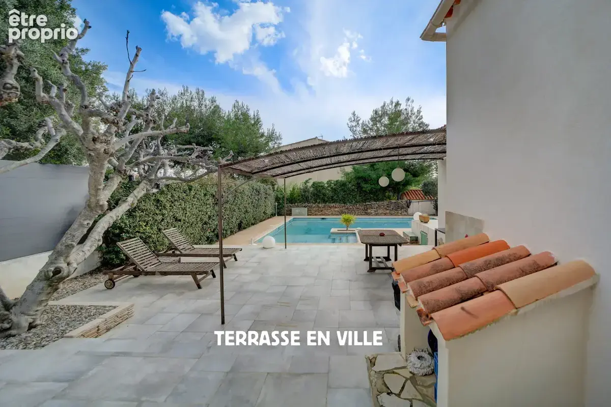 Belle villa renovee 214m2 - quartier fontsainte - t2 independant - piscine - 940 000€ - photo 12