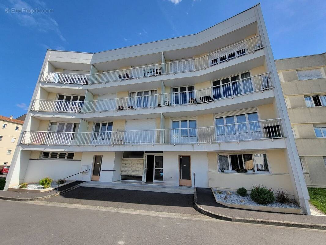 Appartement à COGNAC