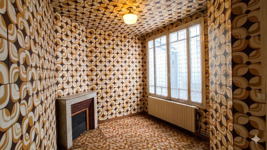 Maison à CHATELLERAULT