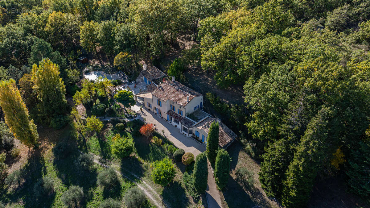 Maison à FORCALQUIER