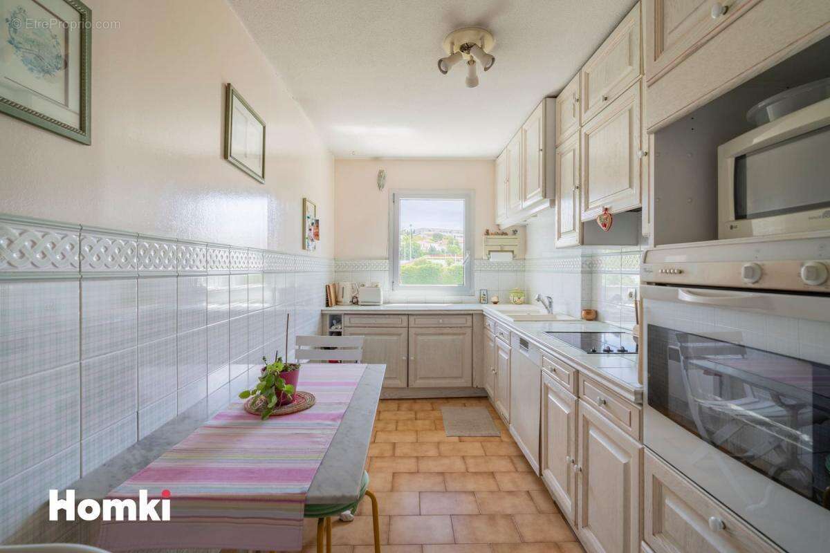 Appartement à MARSEILLE-13E