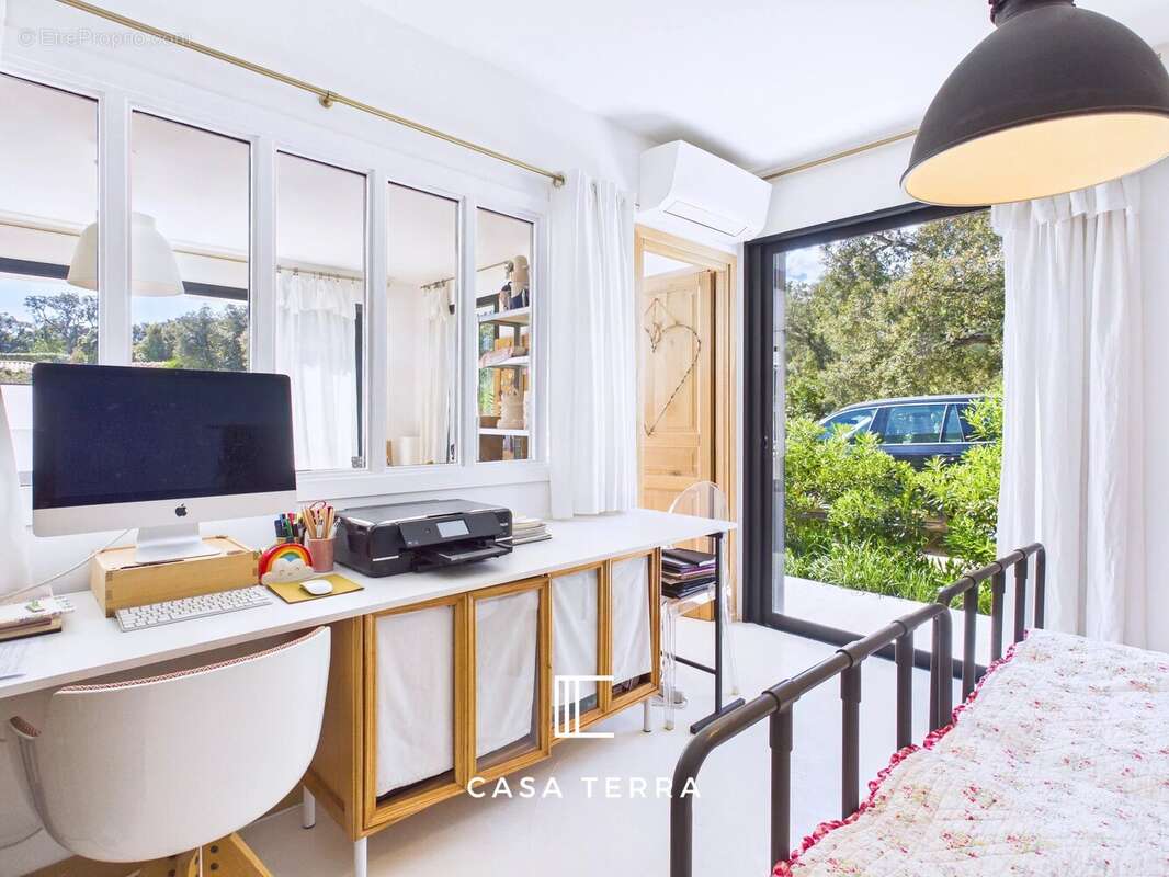 Maison à PORTO-VECCHIO