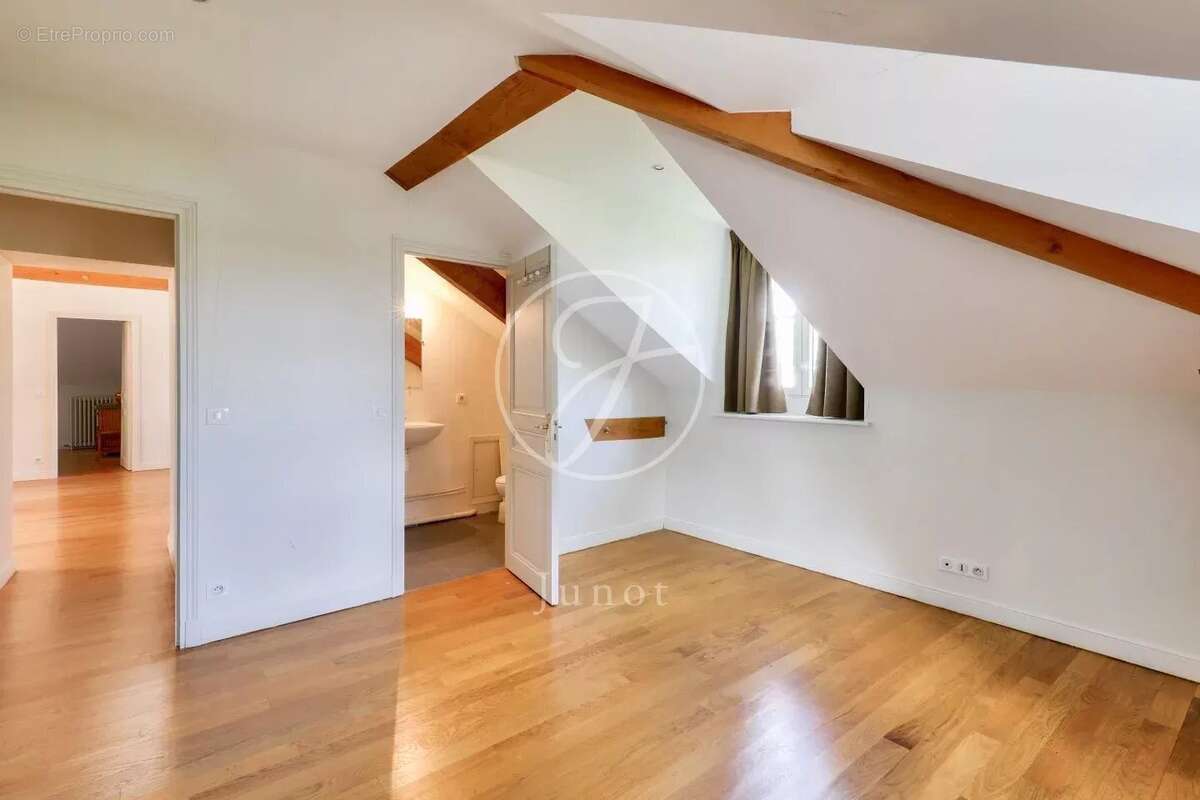 Maison à VERSAILLES