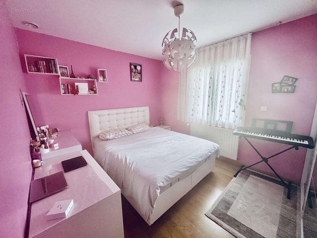 Maison à MORTAGNE-SUR-SEVRE