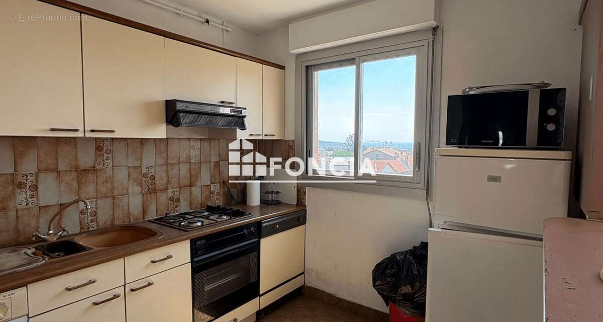 T3  66 m2 secteur guilhemery proche avenue de castres et boulevard deltour - photo 3