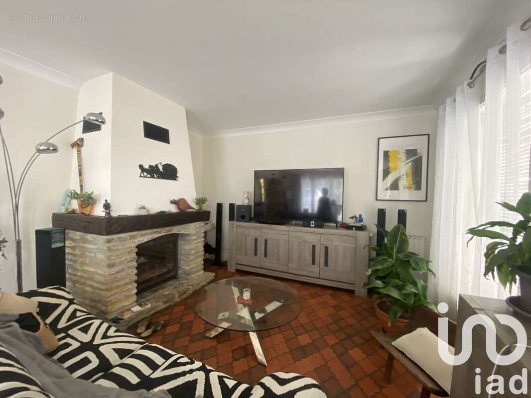 Photo 5 - Maison à LAVAULT-SAINTE-ANNE