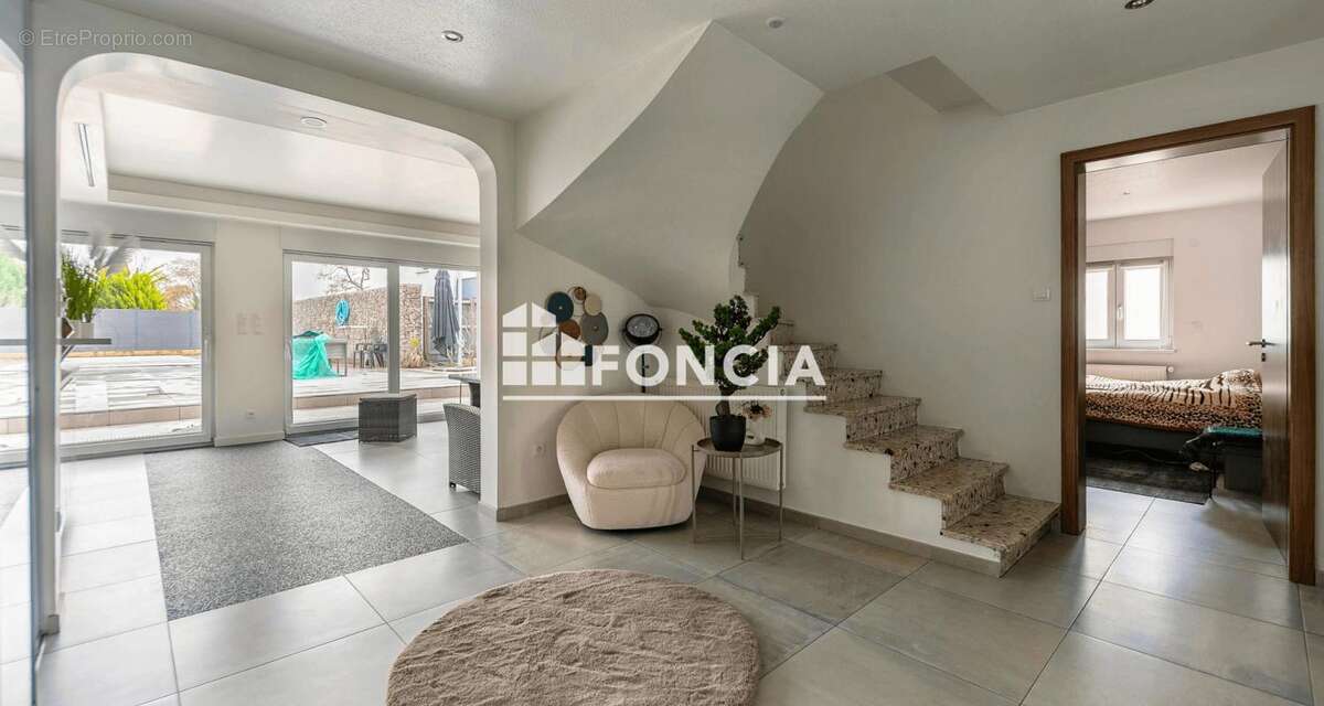 Maison haut de gamme rénovée avec piscine – Kirchheim – 226 m² – À 20 min de Strasbourg - photo 19