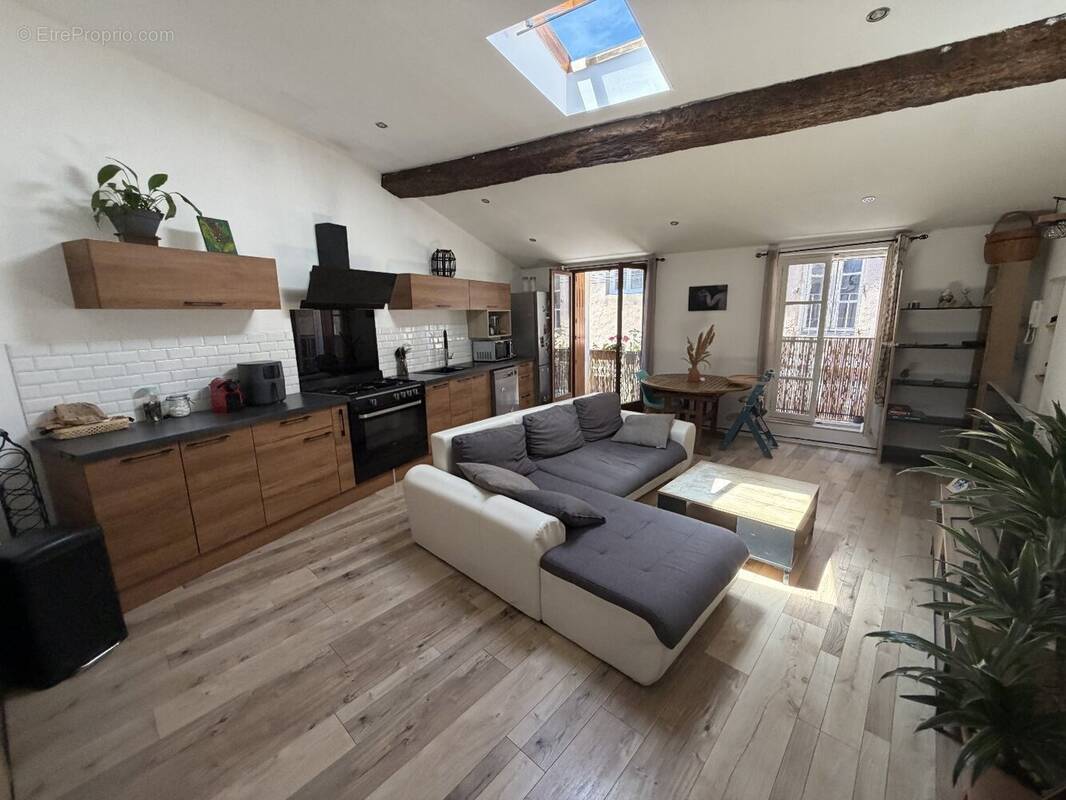 Maison à POMEROLS
