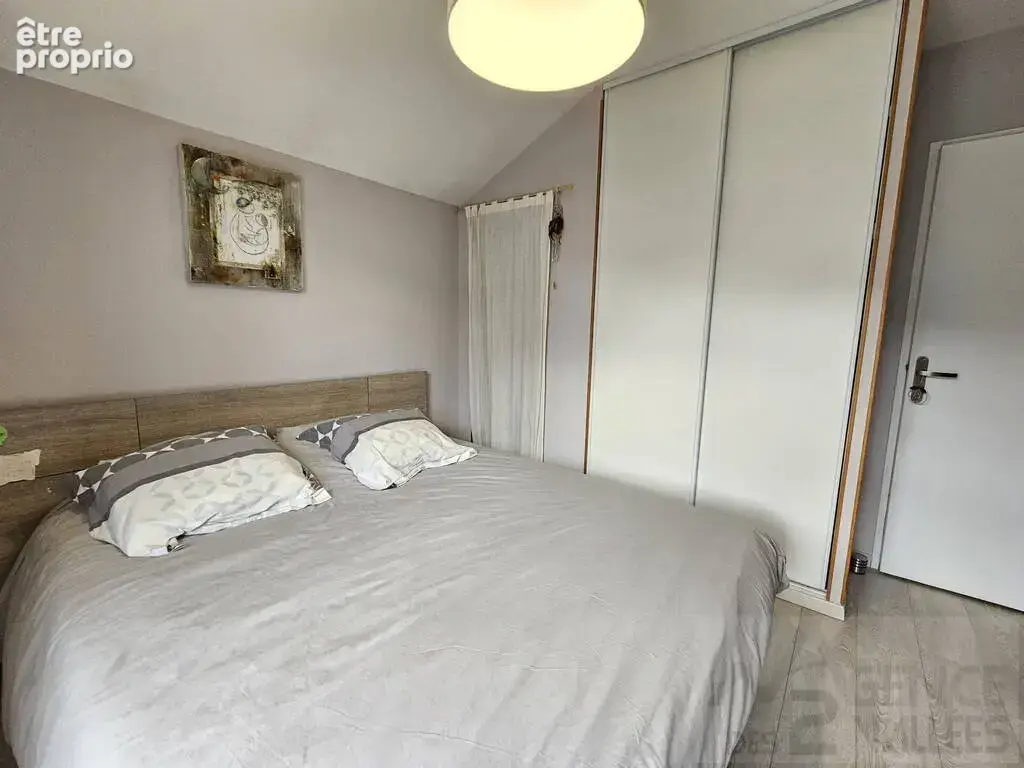 Appartement 3 pièces 68 m² Cluses - photo 3