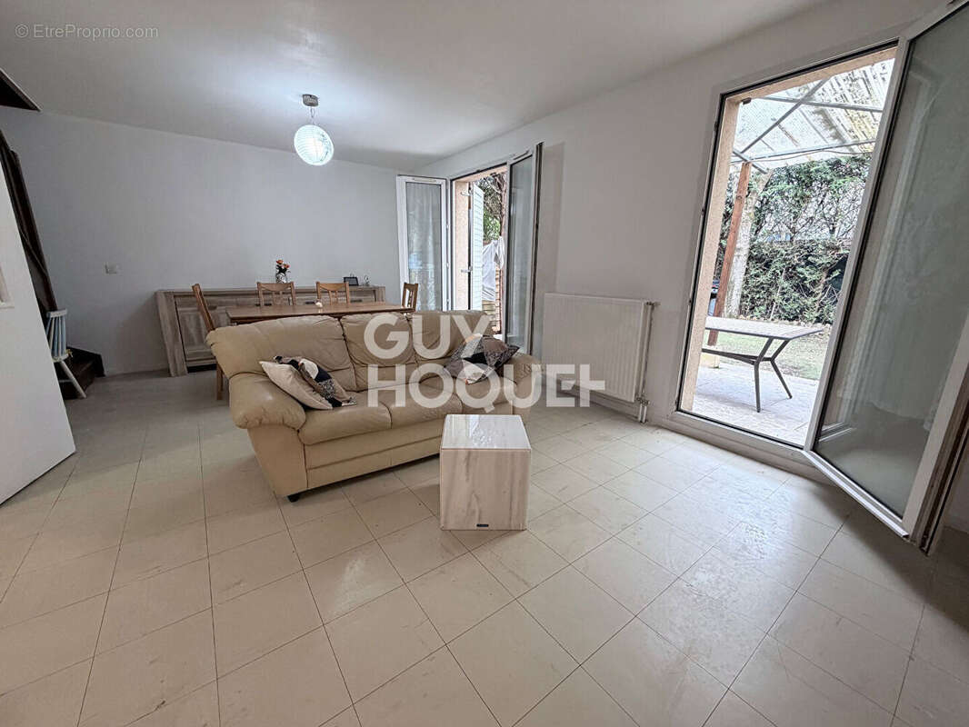 Maison à NEUILLY-SUR-MARNE