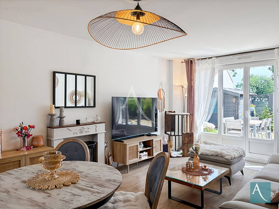 Appartement à LINAS