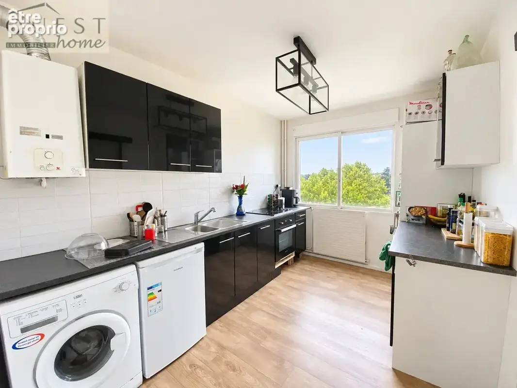 T3 lumineux avec balcon et vue - photo 4