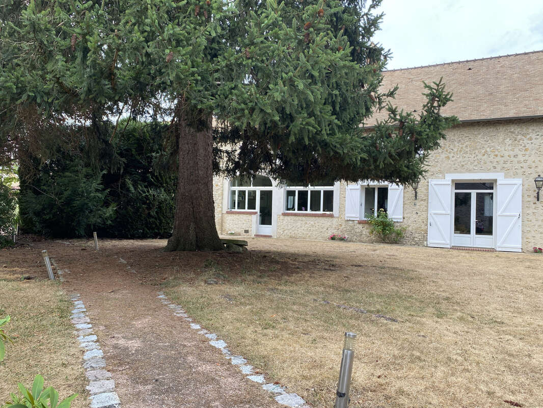 Proximité de Pacy-sur-Eure. - photo 30