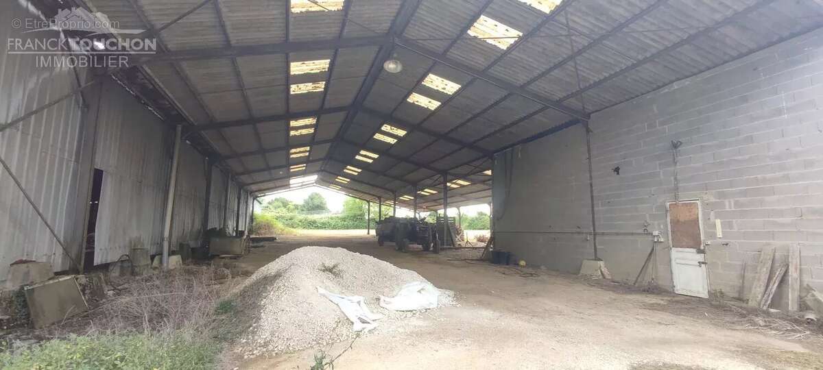 Maison à PERS-EN-GATINAIS