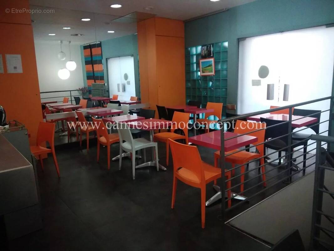 Commerce à MARSEILLE-6E