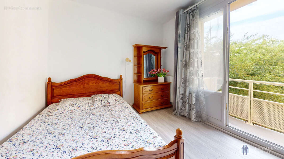 À VENDRE  Charmant appartement T3 en bon état - photo 3