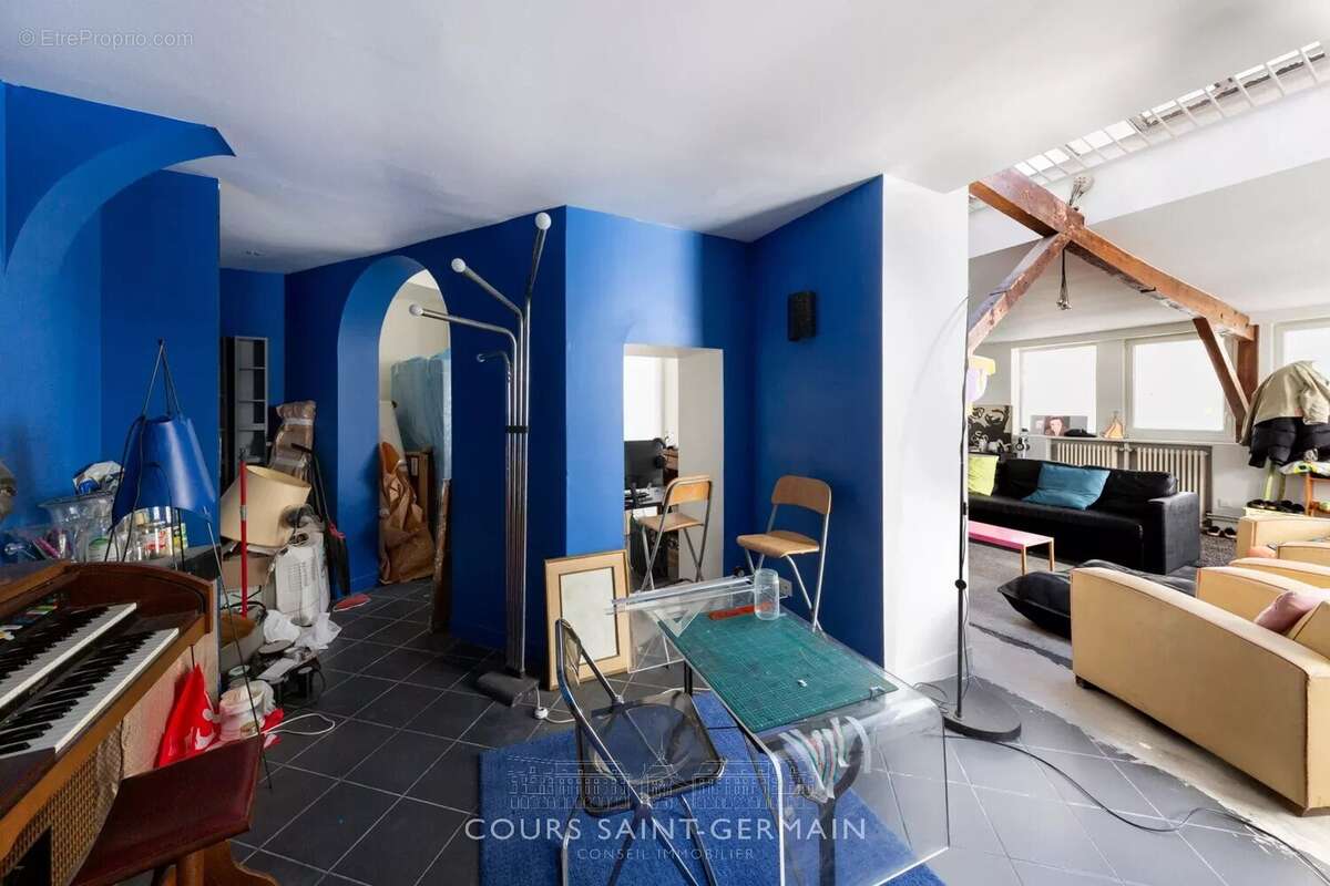 Appartement à PARIS-10E