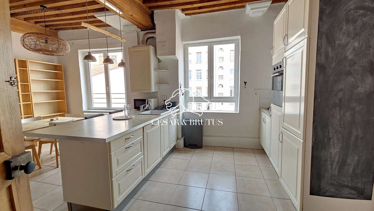 Appartement à LYON-1E