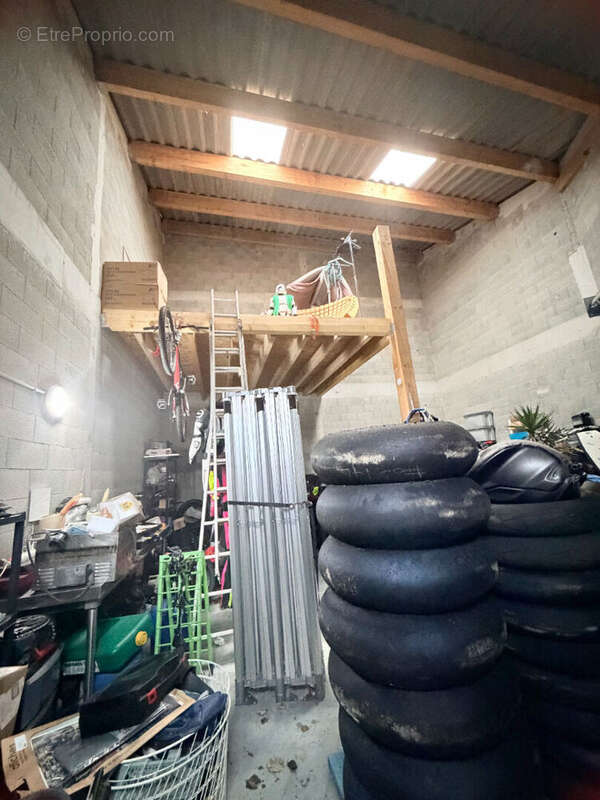 Cession de droit au bail local neuf 60 m2 + 16 m2 de mezzanine avec 3 places de parking privative ***tous commerces ***zac saint - photo 7