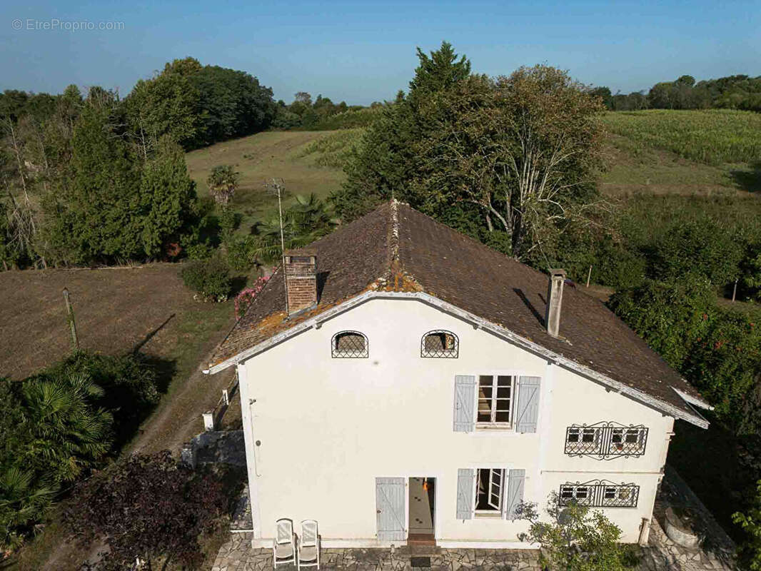 Maison de maître à Saint Martin De Hinx 170 m2 - photo 18