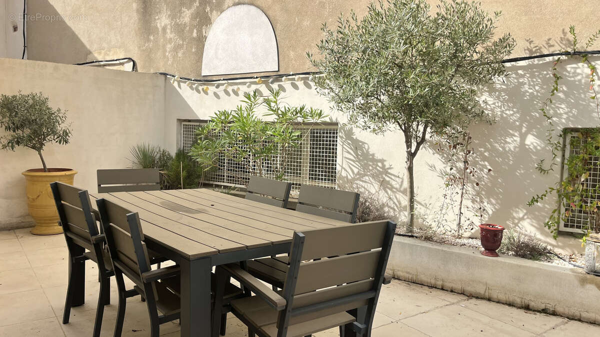 Appartement à NIMES