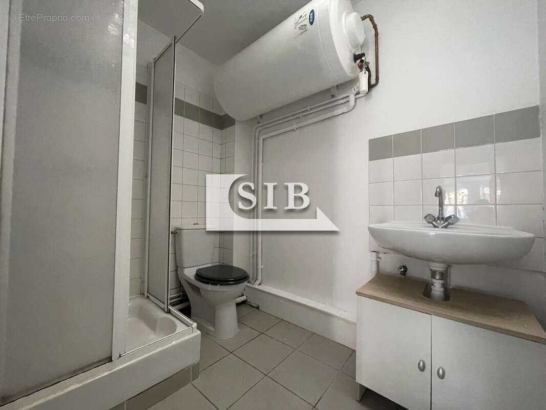 Appartement à VERT-LE-GRAND