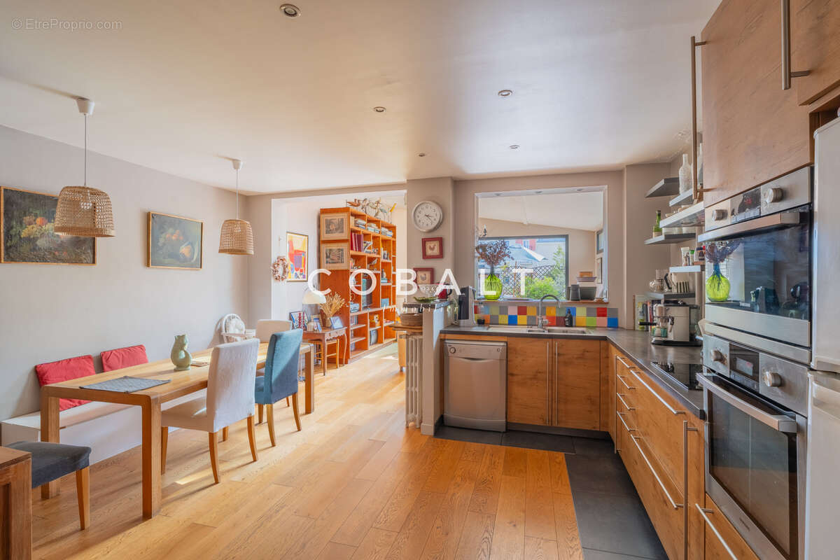 Appartement à SURESNES