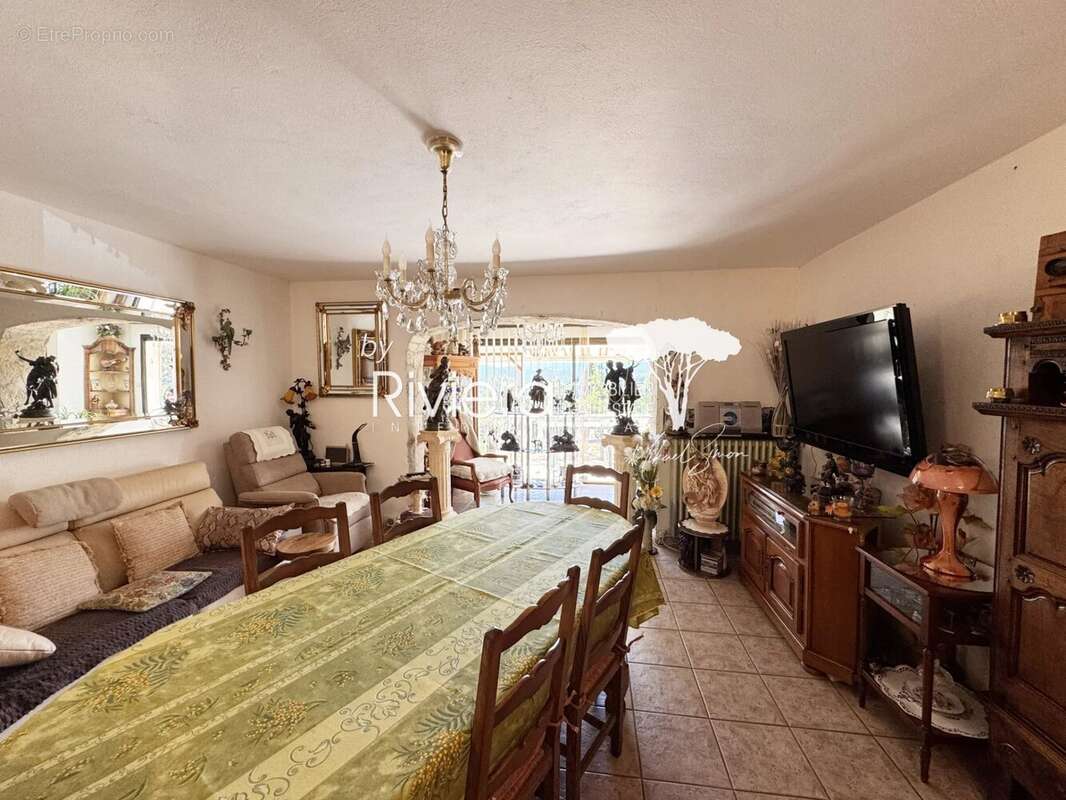 Maison à LA CROIX-VALMER