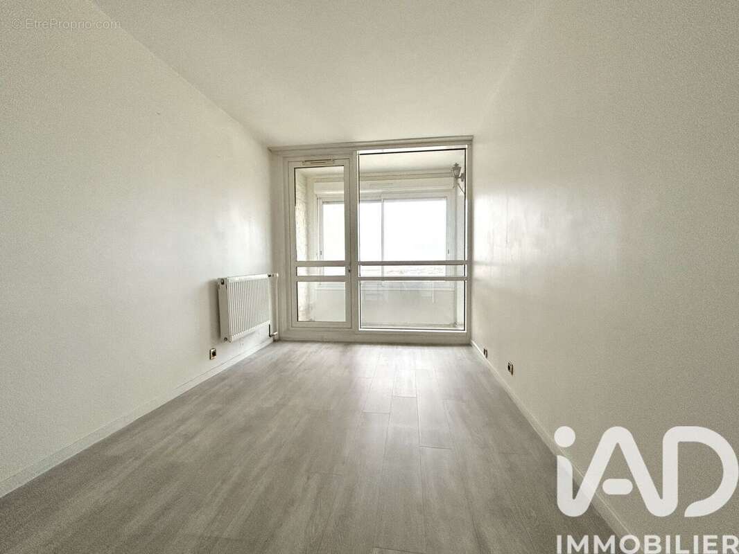 Photo 8 - Appartement à CORBEIL-ESSONNES